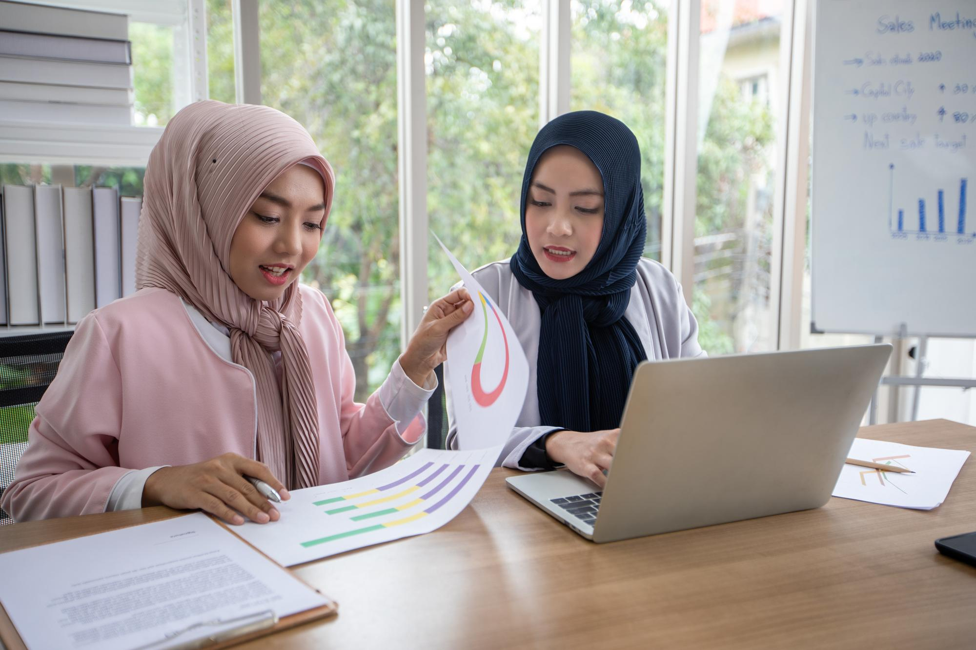 Bagi Hasil vs Bunga: Apa Perbedaannya dan Hal yang Perlu Dipahami?